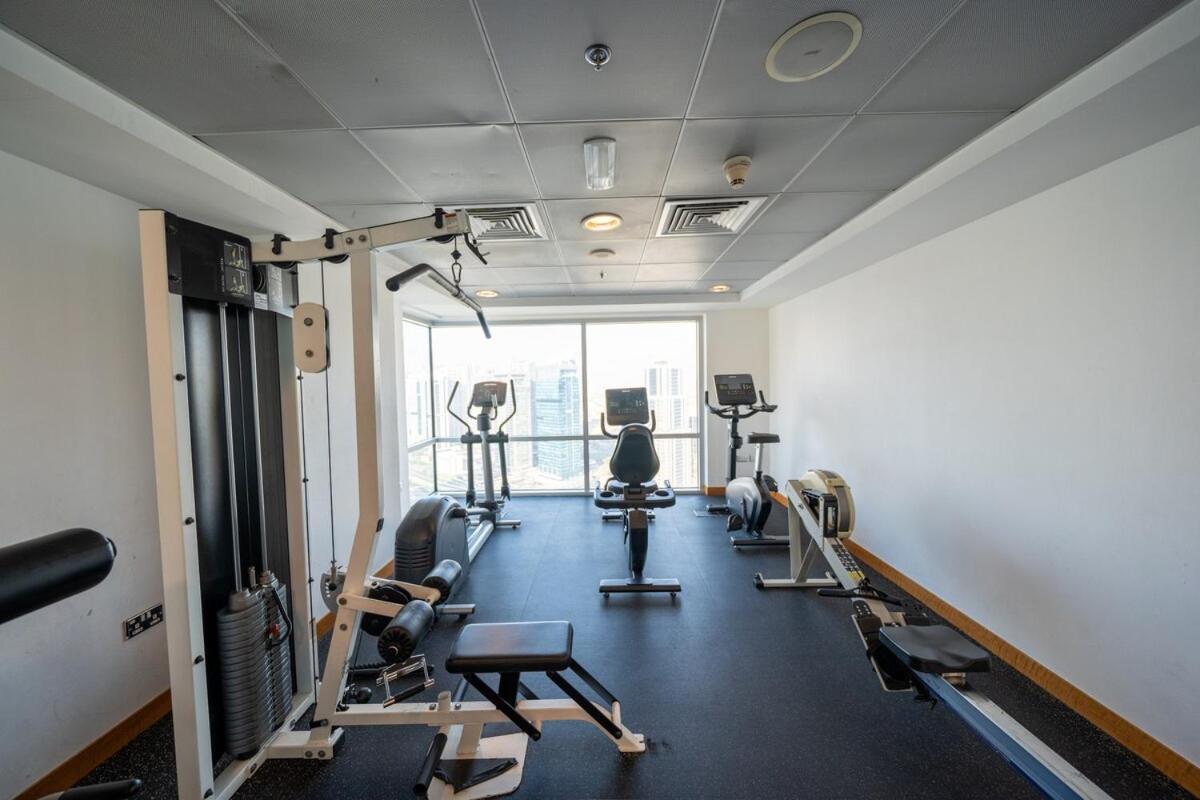 Homes & Beyond L 2br In The Heart Of Marina Apartment *