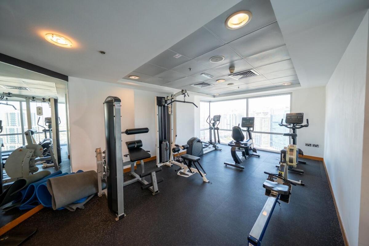 Homes & Beyond L 2br In The Heart Of Marina * Dubai