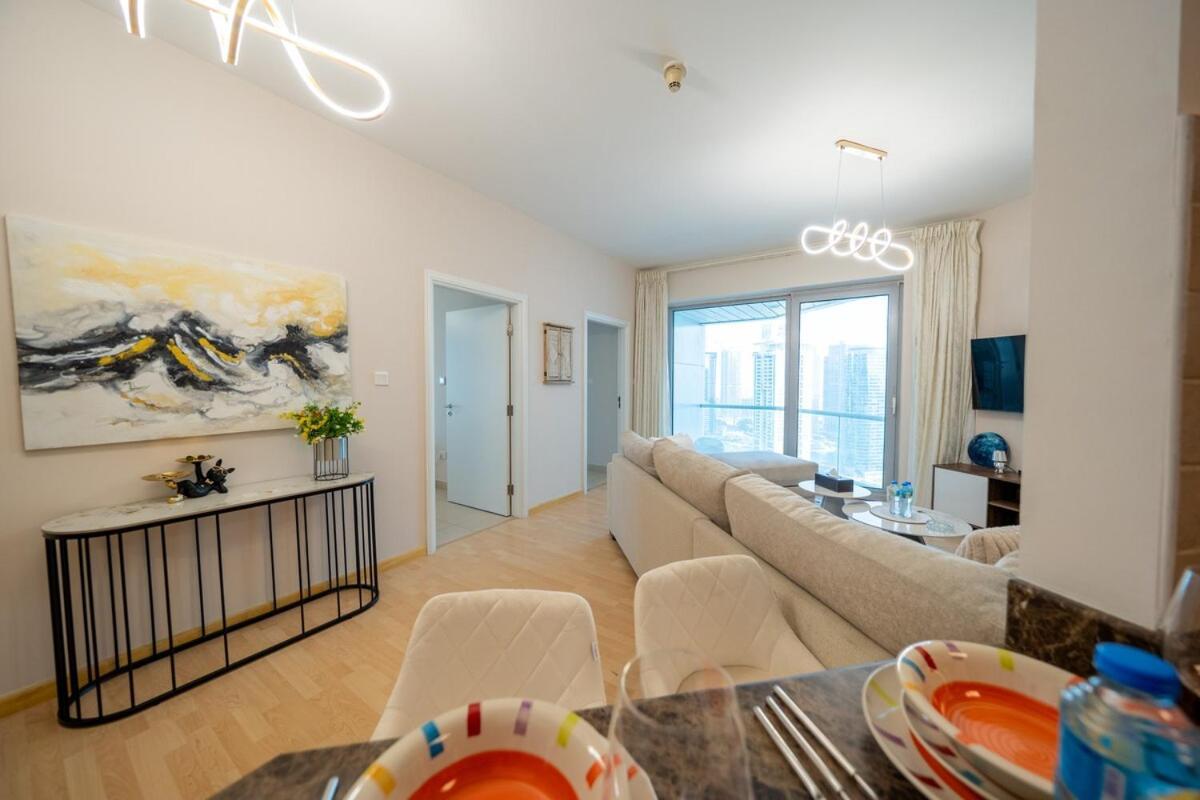 Apartment Homes & Beyond L 2br In The Heart Of Marina Dubai